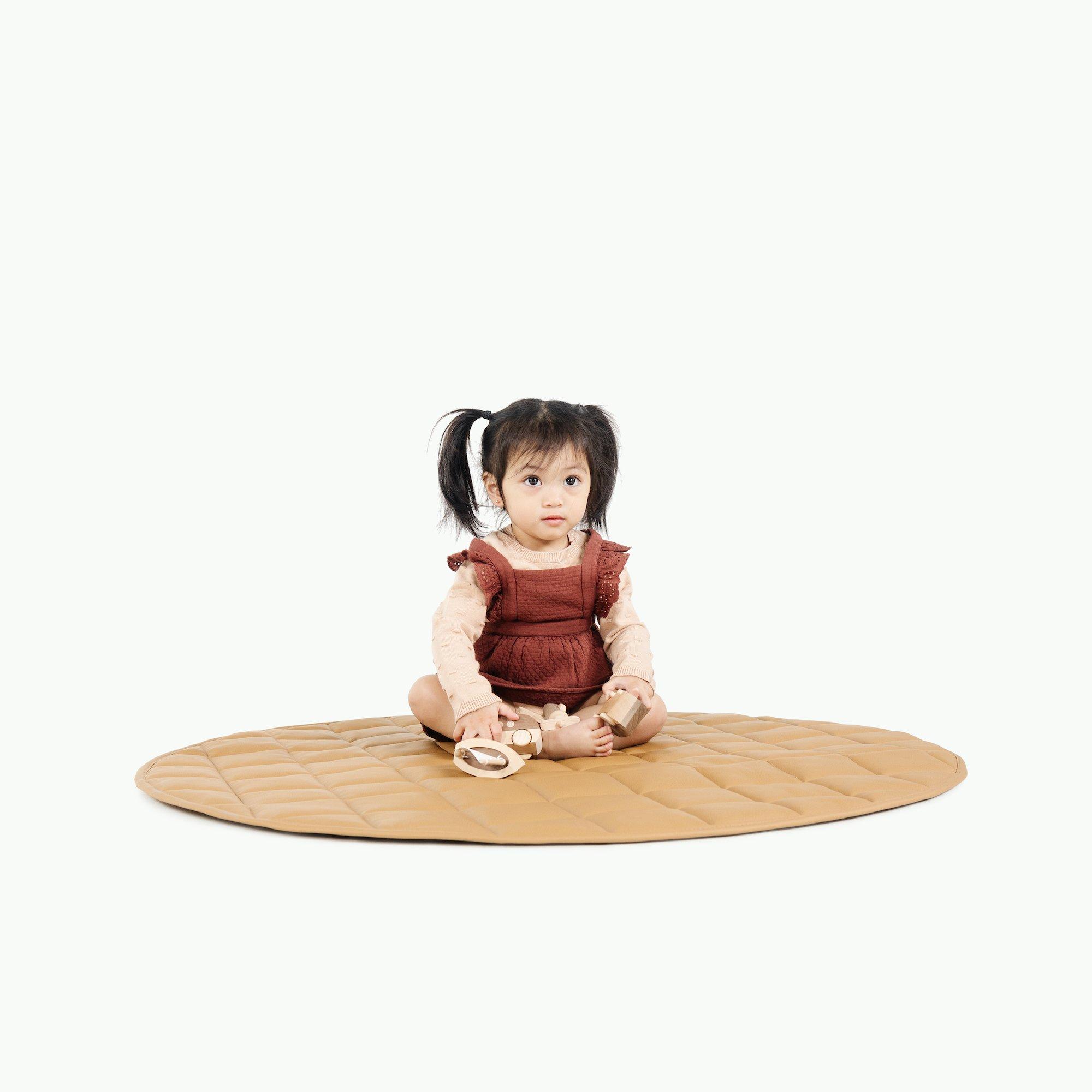 Camel Circle Quilted Mat